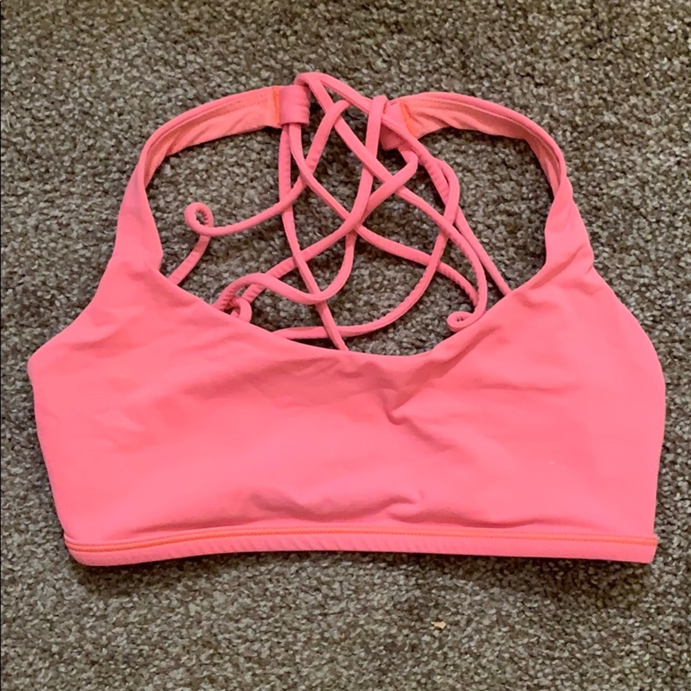 Lululemon Free To Be Wild sports bra. Size 4